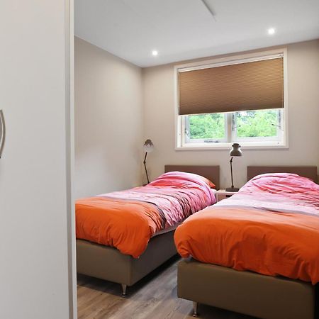 Vierhuizen B&B - Sauna D'Olle Pastorie מראה חיצוני תמונה