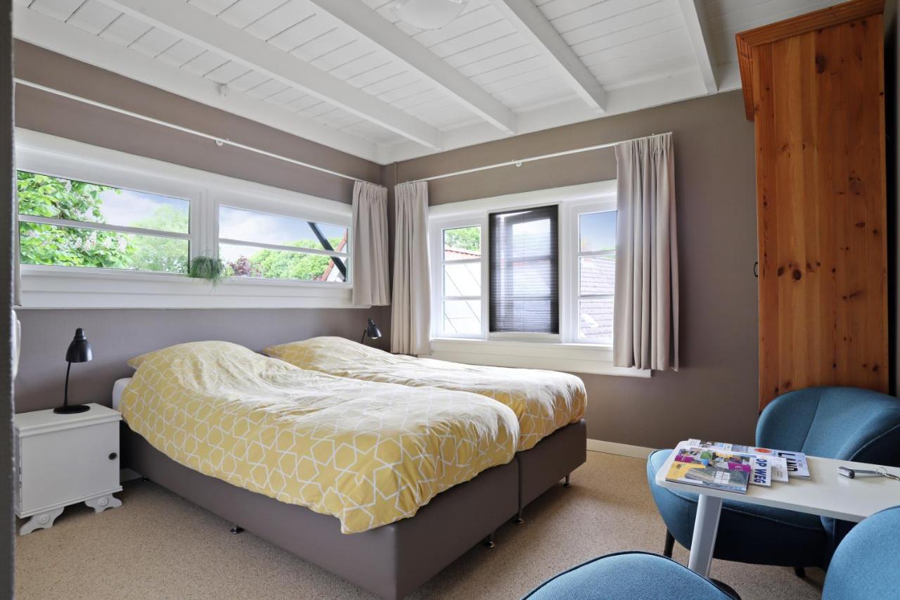 Vierhuizen B&B - Sauna D'Olle Pastorie מראה חיצוני תמונה