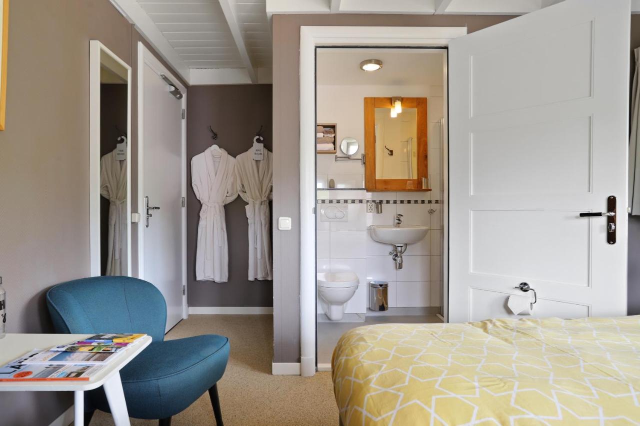 Vierhuizen B&B - Sauna D'Olle Pastorie מראה חיצוני תמונה