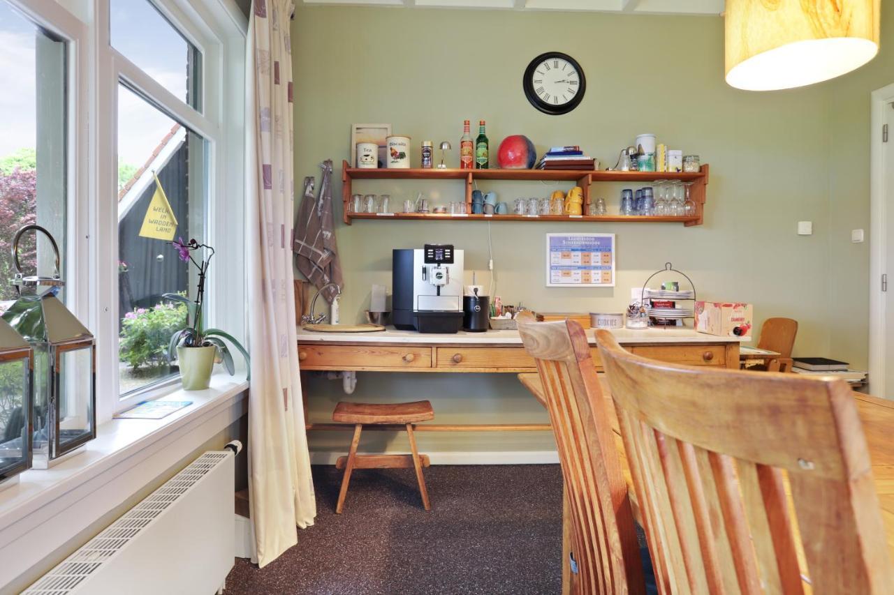 Vierhuizen B&B - Sauna D'Olle Pastorie מראה חיצוני תמונה