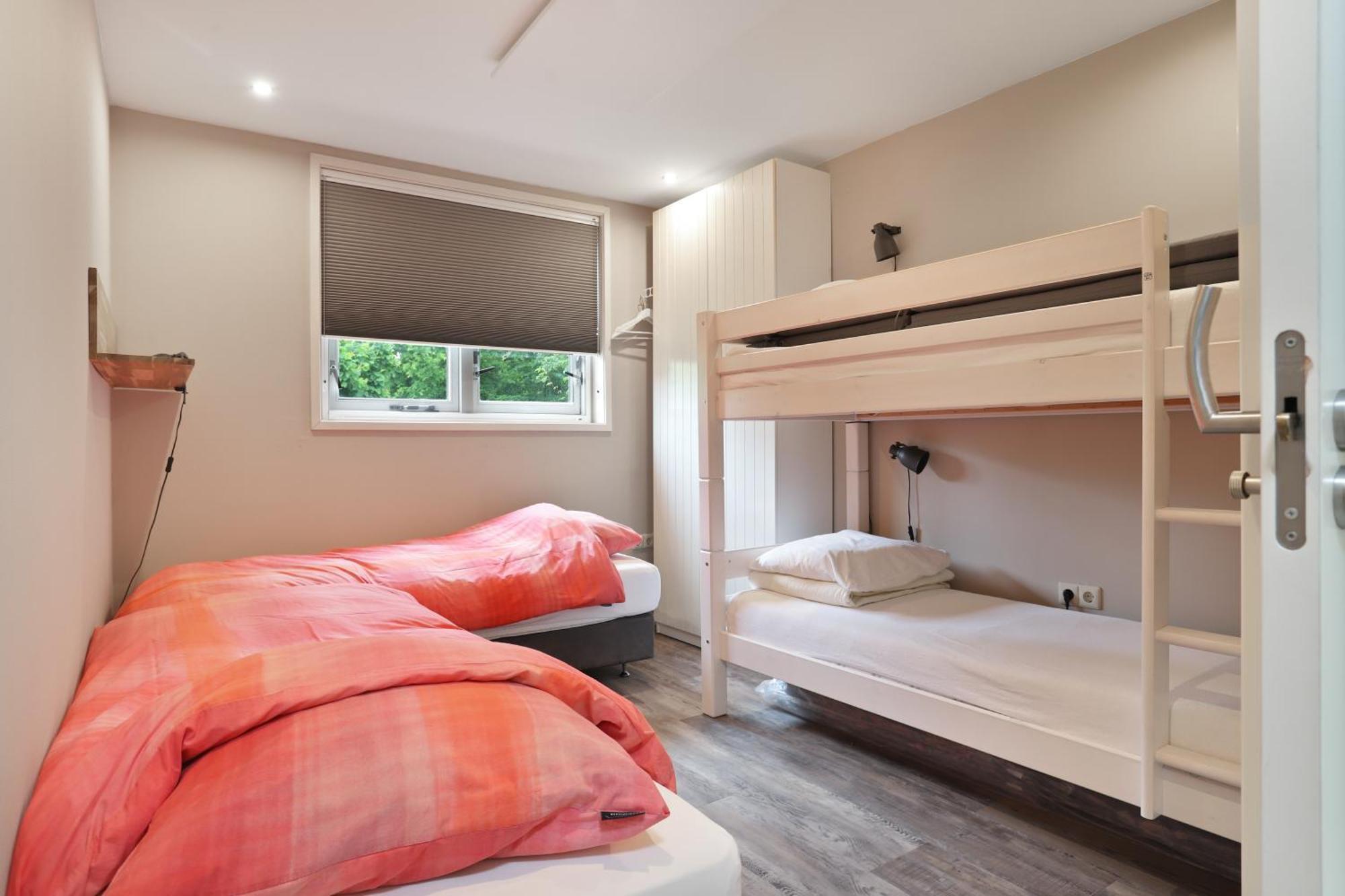 Vierhuizen B&B - Sauna D'Olle Pastorie מראה חיצוני תמונה