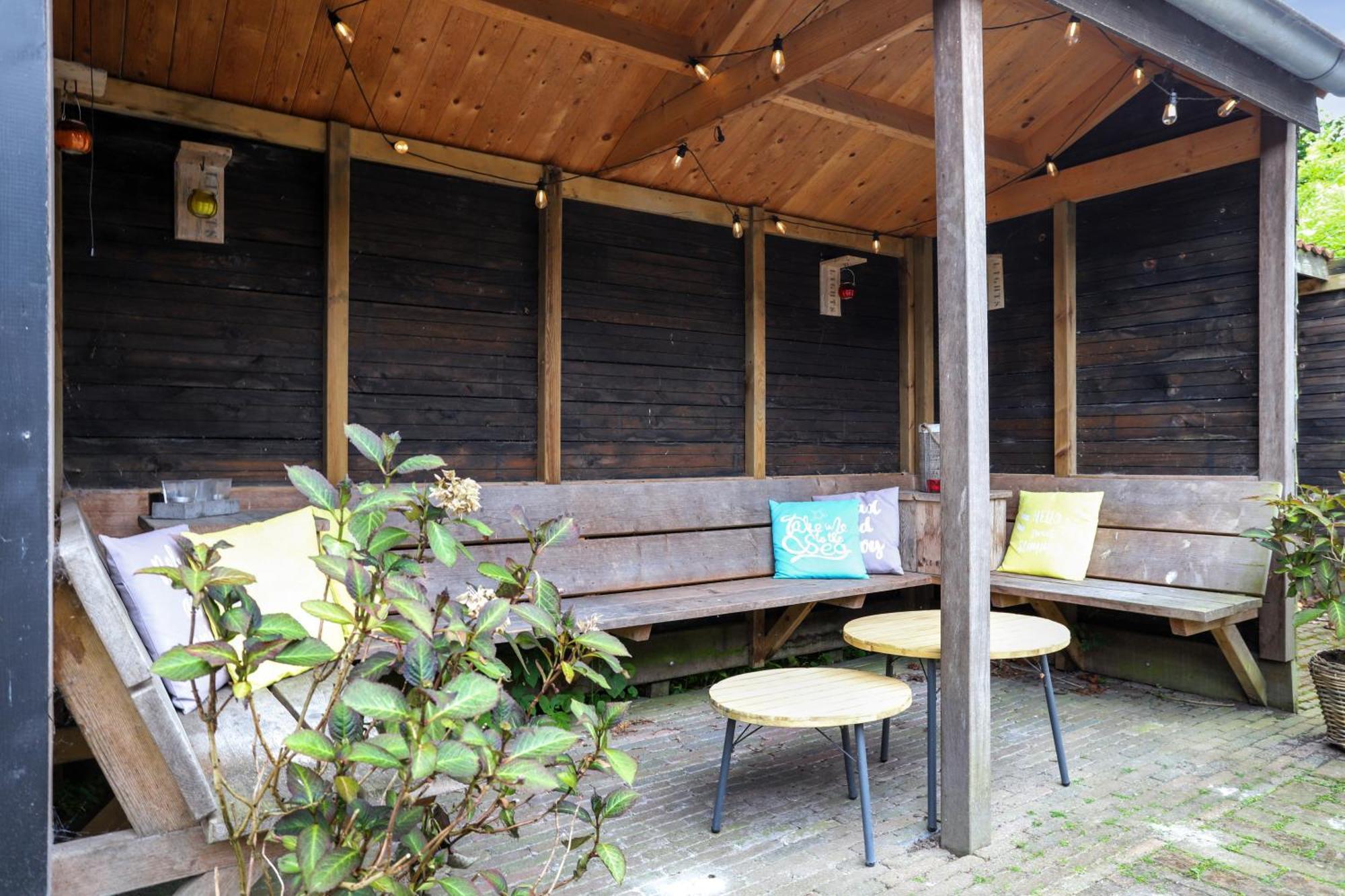 Vierhuizen B&B - Sauna D'Olle Pastorie מראה חיצוני תמונה