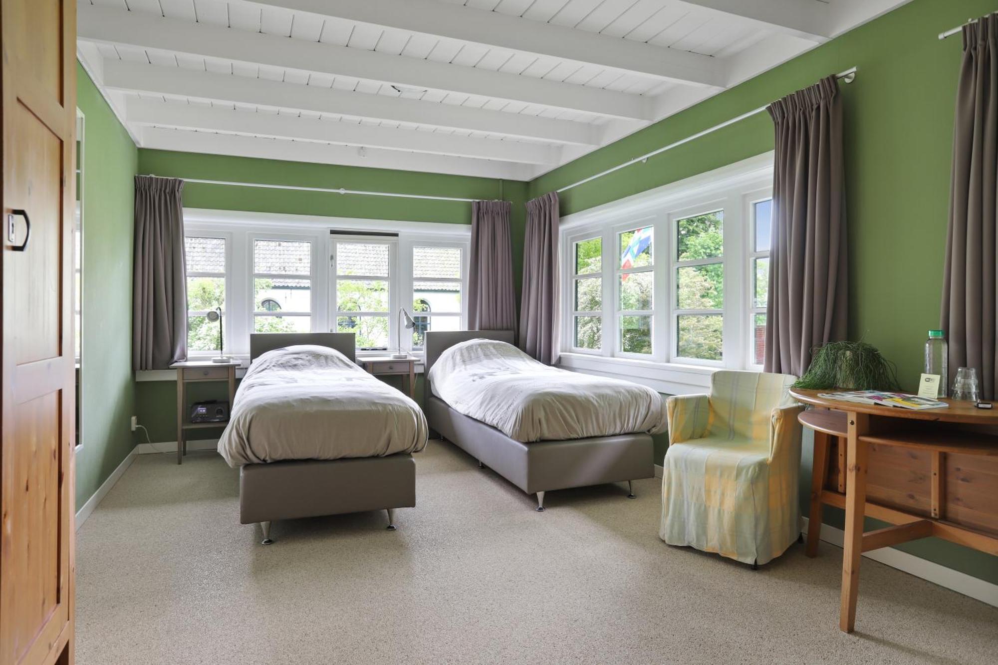 Vierhuizen B&B - Sauna D'Olle Pastorie חדר תמונה