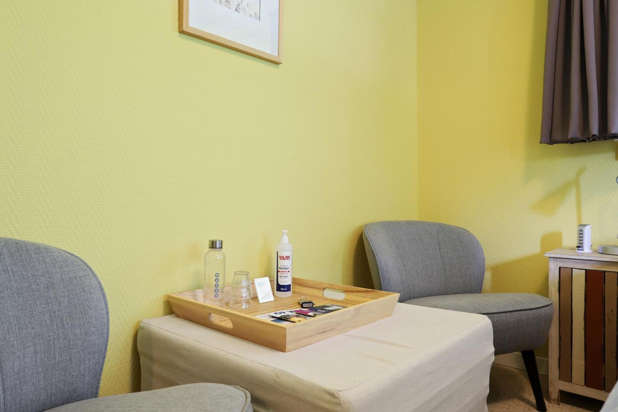 Vierhuizen B&B - Sauna D'Olle Pastorie חדר תמונה